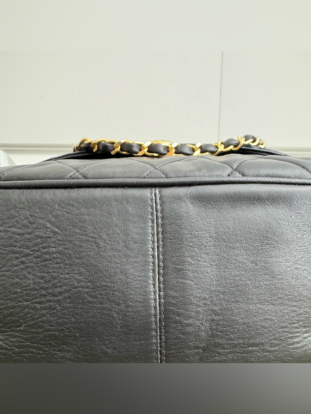 1986 Authentic CHANEL Button Quilted Lambskin Halfmoon Shoulder Bag - Picture 13 of 16